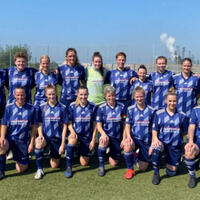 Foto 1 von 2 aus der Galerie zum Filmpost-Artikel Lokale Fußball-Mannschaften zum Start der Saison: TuS Jüngersdorf-Stütgerloch Frauen vom 18.09.2021