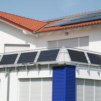 Foto 1 von 1 aus der Galerie zum Filmpost-Artikel StädteRegion fördert 1.000 Balkon-Photovoltaikanlagen vom 02.04.2023