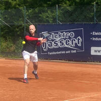 Foto 1 von 2 aus der Galerie zum Filmpost-Artikel Internationales Tennisturnier bei der ESG vom 11.05.2023