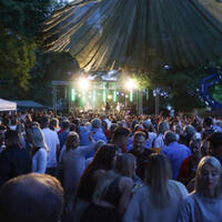Foto 1 von 3 aus der Galerie zum Filmpost-Artikel Vielfalt bis zu „Party pur“ beim Sommernachtsfest in Weisweiler vom 05.06.2023