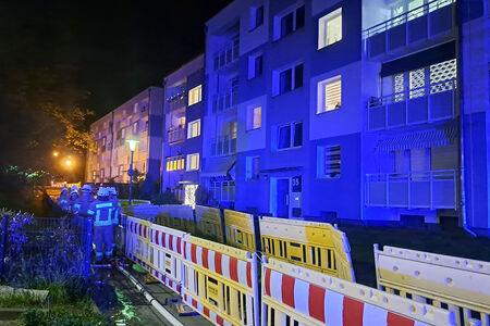 Wohnungsbrand in Indestraße: Couch in Flammen